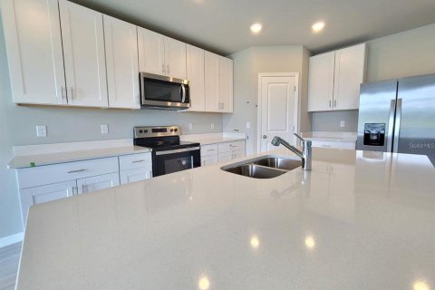 Casa en alquiler en Parrish, Florida, 4 dormitorios, 184.69 m2 № 1900618 - foto 9