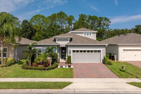 House in Davenport, Florida 3 bedrooms, 223.34 sq.m. № 1906581 - photo 1