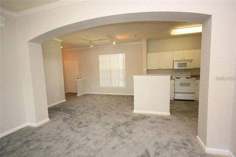 Copropriété à louer à Tampa, Floride: 2 chambres, 98.1 m2 № 2381147 - photo 4