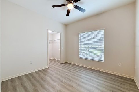 Condo in Winter Haven, Florida, 2 bedrooms № 2237774 - photo 15