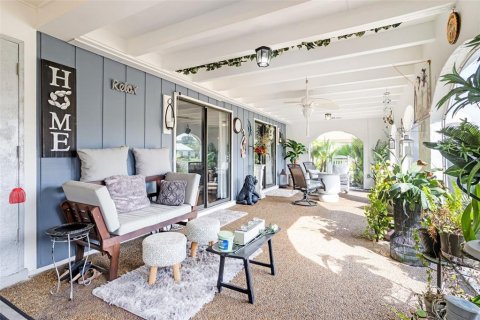 Villa ou maison à vendre à Sarasota, Floride: 3 chambres, 191.84 m2 № 2428639 - photo 8