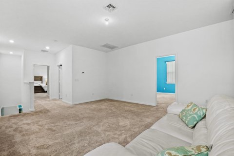 House in Lake Worth, Florida 4 bedrooms, 257.53 sq.m. № 2181563 - photo 21