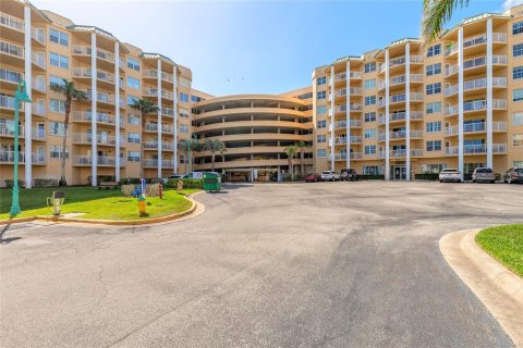 Condo in Ponce Inlet, Florida, 3 bedrooms  № 1619328 - photo 18