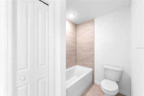 Casa en venta en Port Charlotte, Florida, 3 dormitorios, 136.47 m2 № 2198067 - foto 15