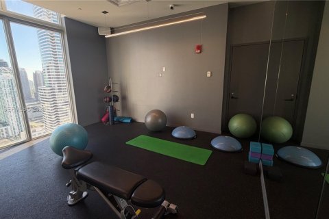 Condo in Miami, Florida, 1 bedroom  № 2032360 - photo 25