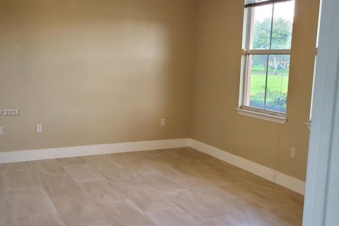 Снять в аренду кондоминиум в Делрей-Бич, Флорида 1 спальня, 79.43м2, № 1967574 - фото 9