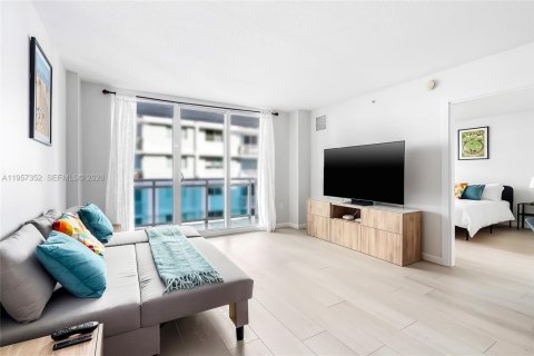 Снять в аренду кондоминиум в Майами-Бич, Флорида 1 спальня, 75.07м2, № 2017731 - фото 3