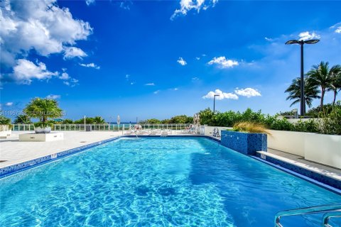 Снять в аренду кондоминиум в Майами-Бич, Флорида 1 спальня, 75.07м2, № 2017731 - фото 30