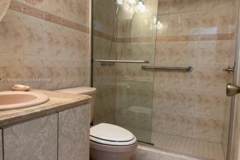 Copropriété à louer à North Miami Beach, Floride: 1 chambre, 63.55 m2 № 2153327 - photo 21