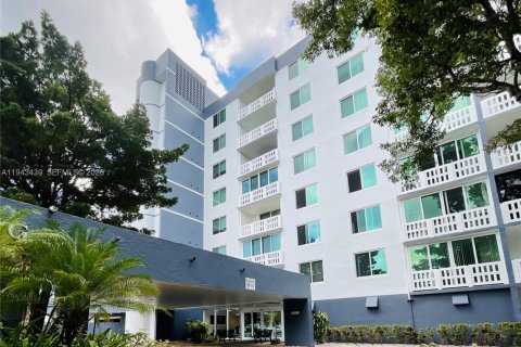 Condominio en venta en Hollywood, Florida, 2 dormitorios, 102.19 m2 № 2000490 - foto 4