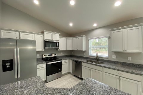 Villa ou maison à louer à Ocala, Floride: 4 chambres, 137.22 m2 № 2315055 - photo 6