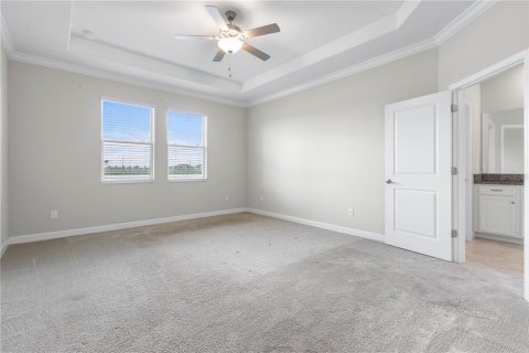 Casa en venta en Land O' Lakes, Florida, 5 dormitorios, 350.89 m2 № 1876261 - foto 24
