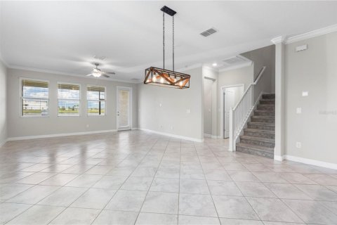 Casa en venta en Land O' Lakes, Florida, 5 dormitorios, 350.89 m2 № 1876261 - foto 17