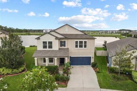 Casa en venta en Land O' Lakes, Florida, 5 dormitorios, 350.89 m2 № 1876261 - foto 1