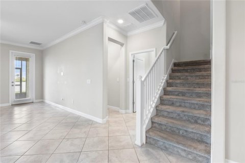 Casa en venta en Land O' Lakes, Florida, 5 dormitorios, 350.89 m2 № 1876261 - foto 21
