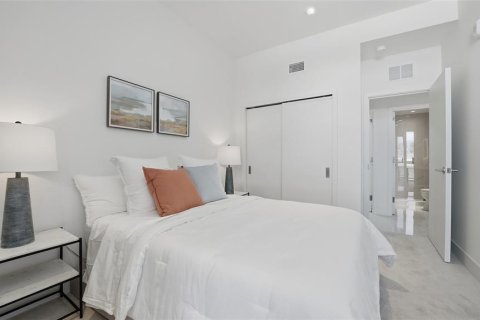 Condo in Sarasota, Florida, 2 bedrooms  № 1653786 - photo 25