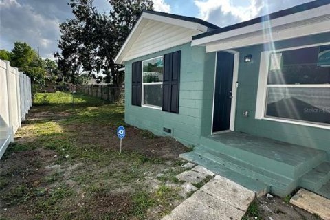Villa ou maison à Bartow, Floride 3 chambres, 94.3 m2 № 2125385