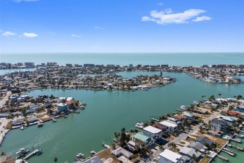 Terreno en venta en Madeira Beach, Florida № 2108642 - foto 8
