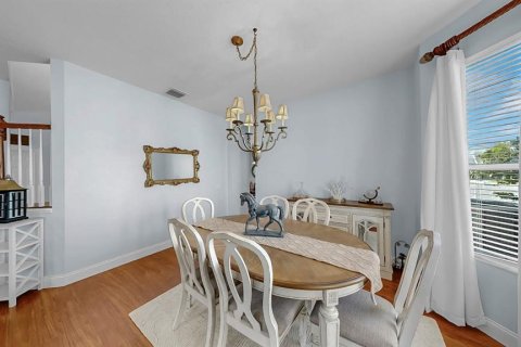 Casa en venta en Trinity, Florida, 5 dormitorios, 329.15 m2 № 1919033 - foto 15