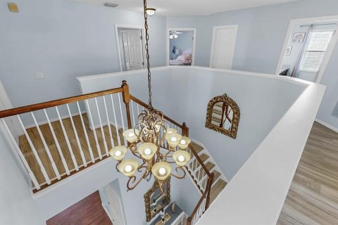 Casa en venta en Trinity, Florida, 5 dormitorios, 329.15 m2 № 1919033 - foto 27