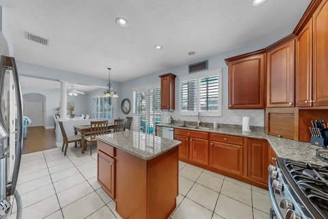 Casa en venta en Trinity, Florida, 5 dormitorios, 329.15 m2 № 1919033 - foto 19