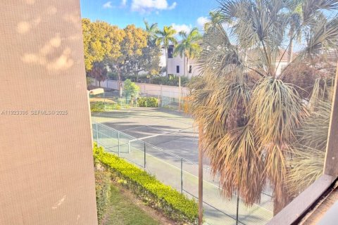 Copropriété à louer à Doral, Floride: 1 chambre, 65.96 m2 № 1977367 - photo 16