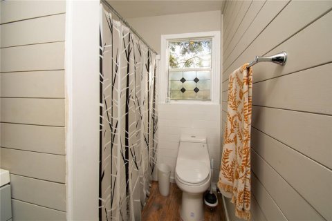 House in Saint Petersburg, Florida 3 bedrooms, 125.33 sq.m. № 1624779 - photo 7