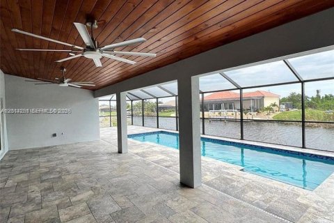 Villa ou maison à vendre à Port Charlotte, Floride: 4 chambres, 225.29 m2 № 2076369 - photo 13