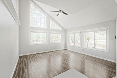 Villa ou maison à vendre à Titusville, Floride: 4 chambres, 375.6 m2 № 2226752 - photo 5