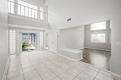 Villa ou maison à vendre à Titusville, Floride: 4 chambres, 375.6 m2 № 2226752 - photo 12