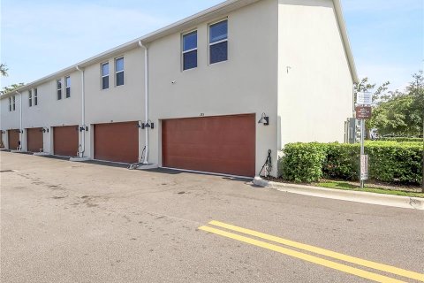 Adosado en venta en Longwood, Florida, 3 dormitorios, 138.24 m2 № 1736824 - foto 28
