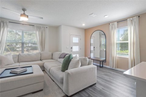 Adosado en venta en Longwood, Florida, 3 dormitorios, 138.24 m2 № 1736824 - foto 11