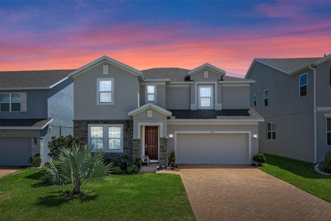 Casa en Minneola, Florida 5 dormitorios, 241.08 m2 № 2236076