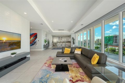 Condo in Sarasota, Florida, 3 bedrooms № 2112680