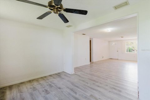 Casa en venta en Holiday, Florida, 2 dormitorios, 103.49 m2 № 1902340 - foto 15
