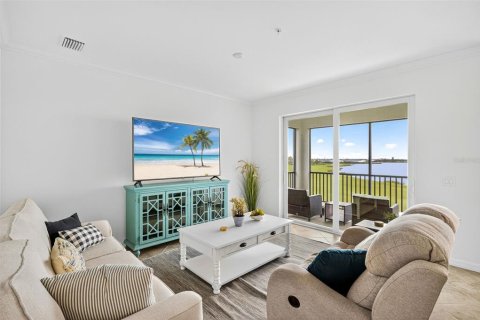 Condo in Punta Gorda, Florida, 2 bedrooms  № 1915407 - photo 2