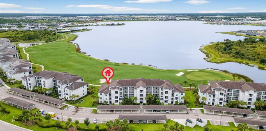 Condo in Punta Gorda, Florida, 2 bedrooms № 1915407