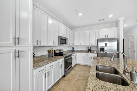 Condo in Punta Gorda, Florida, 2 bedrooms  № 1915407 - photo 10