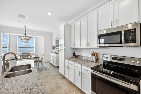 Condo in Punta Gorda, Florida, 2 bedrooms  № 1915407 - photo 7
