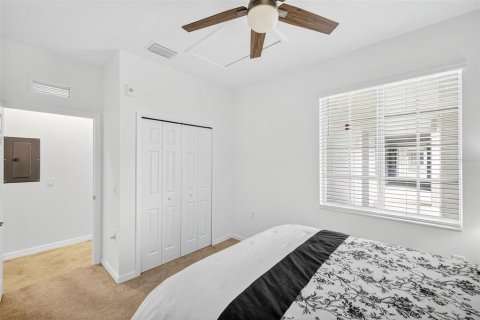 Condo in Punta Gorda, Florida, 2 bedrooms  № 1915407 - photo 18