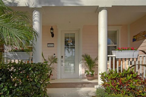 Townhouse in Jupiter, Florida 3 bedrooms, 214.6 sq.m. № 2063961 - photo 8