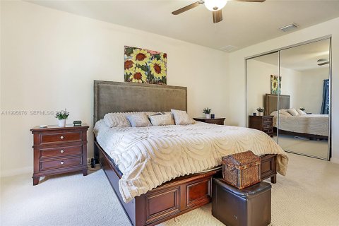 Townhouse in Jupiter, Florida 3 bedrooms, 214.6 sq.m. № 2063961 - photo 26