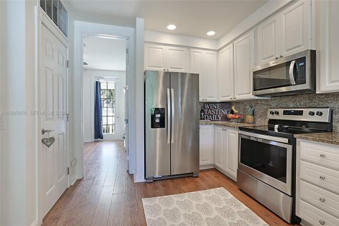 Townhouse in Jupiter, Florida 3 bedrooms, 214.6 sq.m. № 2063961 - photo 22