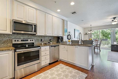 Townhouse in Jupiter, Florida 3 bedrooms, 214.6 sq.m. № 2063961 - photo 23