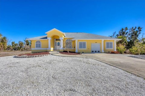Villa ou maison à vendre à Placida, Floride: 3 chambres, 187.66 m2 № 1585555 - photo 6