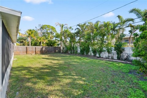 Villa ou maison à vendre à Saint Petersburg, Floride: 3 chambres, 151.06 m2 № 1517529 - photo 4