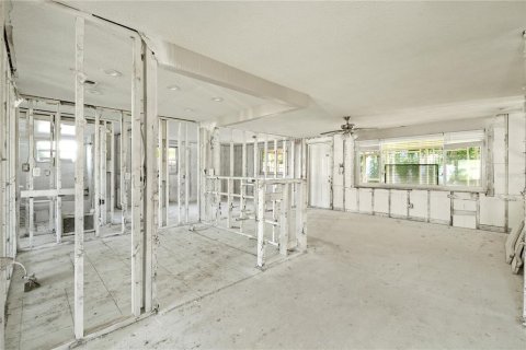 Villa ou maison à vendre à Saint Petersburg, Floride: 3 chambres, 151.06 m2 № 1517529 - photo 9