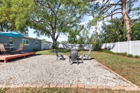 House in Tampa, Florida 3 bedrooms, 136.19 sq.m. № 1592793 - photo 22