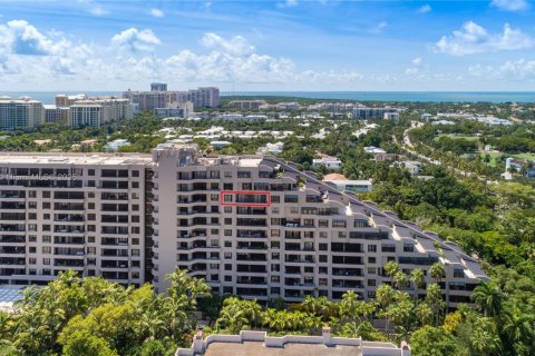 Condo in Key Biscayne, Florida, 2 bedrooms  № 1974840 - photo 24