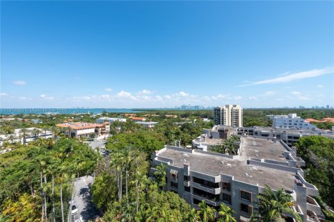 Condo in Key Biscayne, Florida, 2 bedrooms  № 1974840 - photo 21